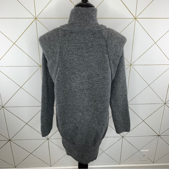 NWT Bold Shoulder Sweater Dress Gabrielle Union Collection NY&C Size Small - Picture 2 of 12